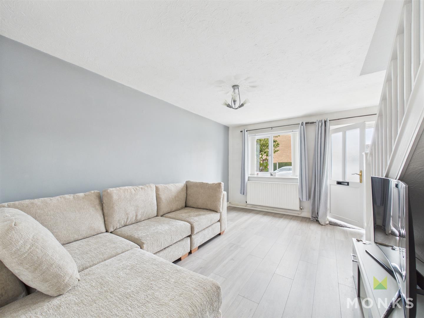 10 Ashlands Road, Weston Rhyn, SY10 7TN To Let 10 Ashlands Road, Weston Rhyn, SY10 7TN To Let